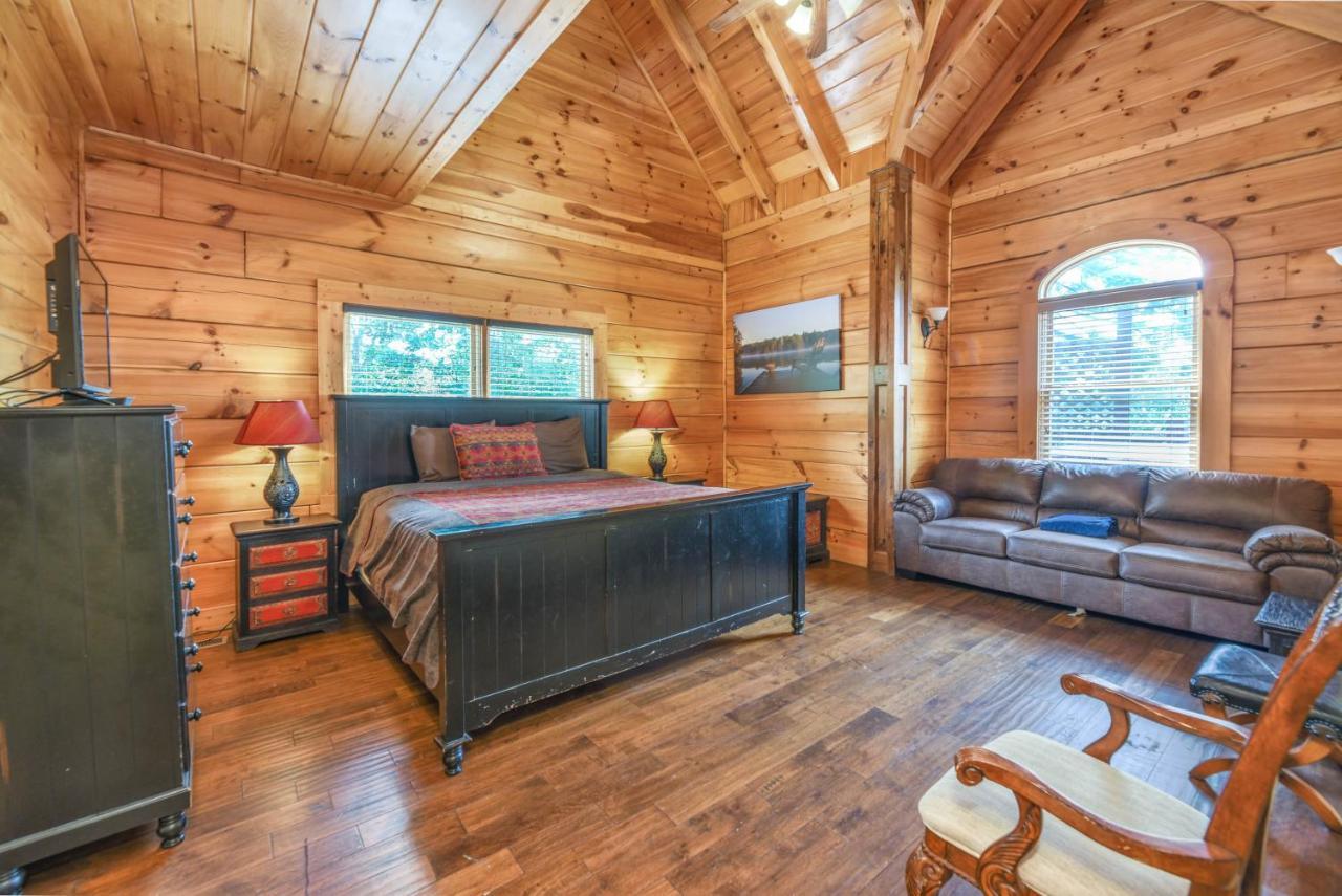 Smokystays 6 Bedroom Cabin พิเจนฟอร์จ ภายนอก รูปภาพ