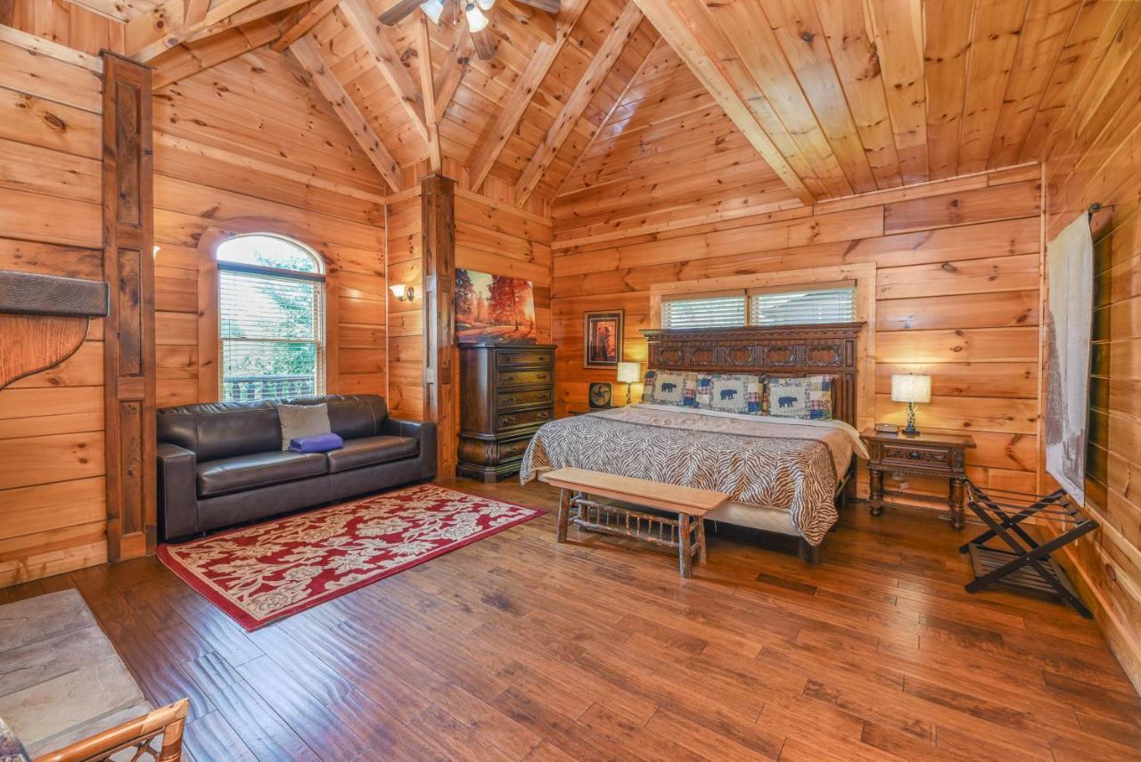Smokystays 6 Bedroom Cabin พิเจนฟอร์จ ภายนอก รูปภาพ