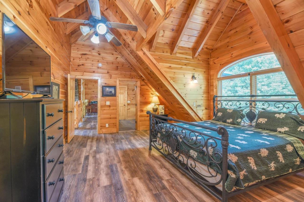 Smokystays 6 Bedroom Cabin พิเจนฟอร์จ ภายนอก รูปภาพ